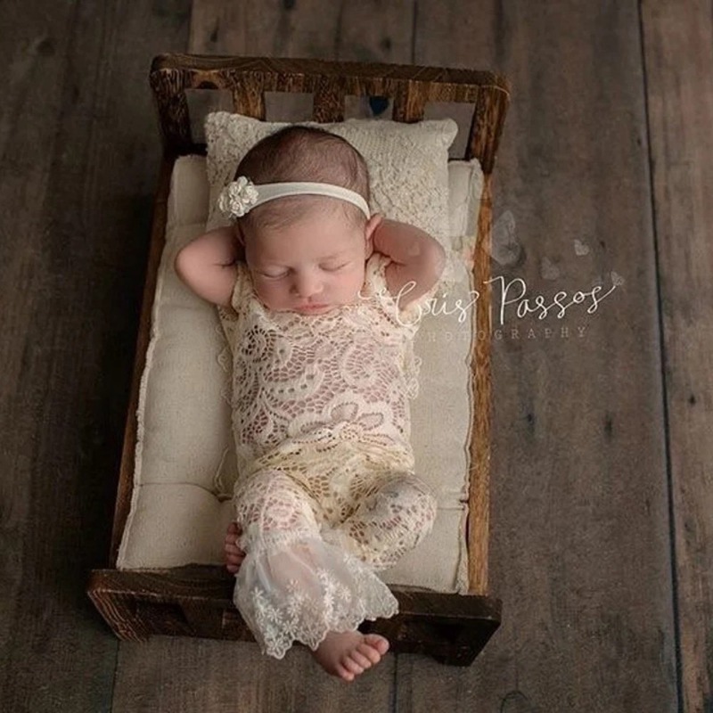 Lace Bell Bottom Onesie 1 Set  - Baby Clothing Country recension och pris