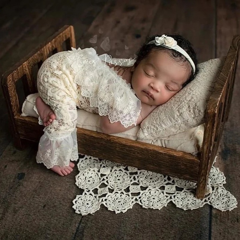 Lace Bell Bottom Onesie 1 Set  - Baby Clothing Country recension och pris