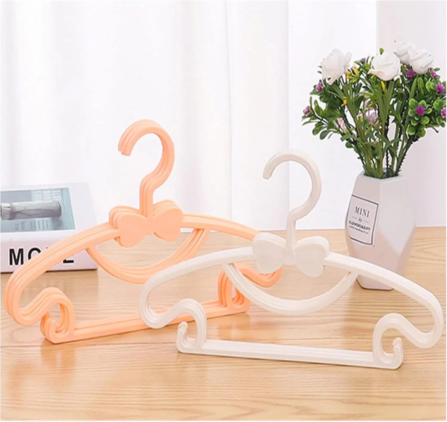 Baby Clothes Racks Plastic Tow - Baby Clothing Display recension och pris